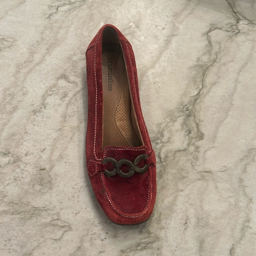 red velvetet Naturalizer loafers
